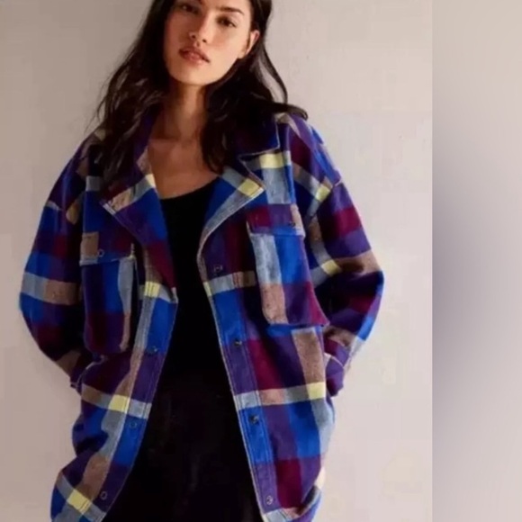 NWOT ✨WE THE FREE IZZEY PLAID CARGO Shirt Jacket in size M in Royal Blue 🍭 - Picture 3 of 10